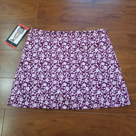NWT Tranquility Mini Floral Skort - Picture 6 of 9